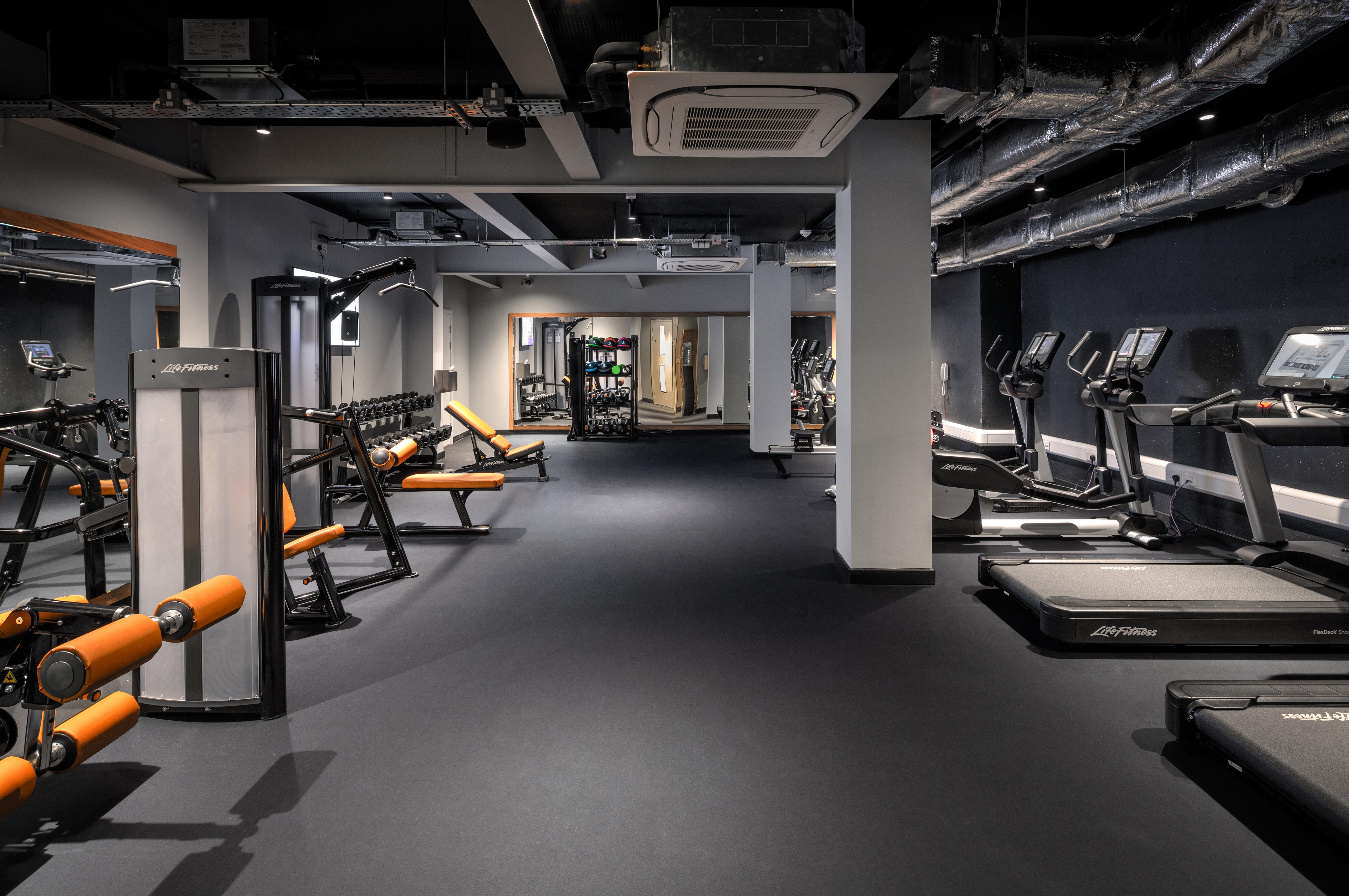 Yotel Edimburgo Esterno foto Life Fitness