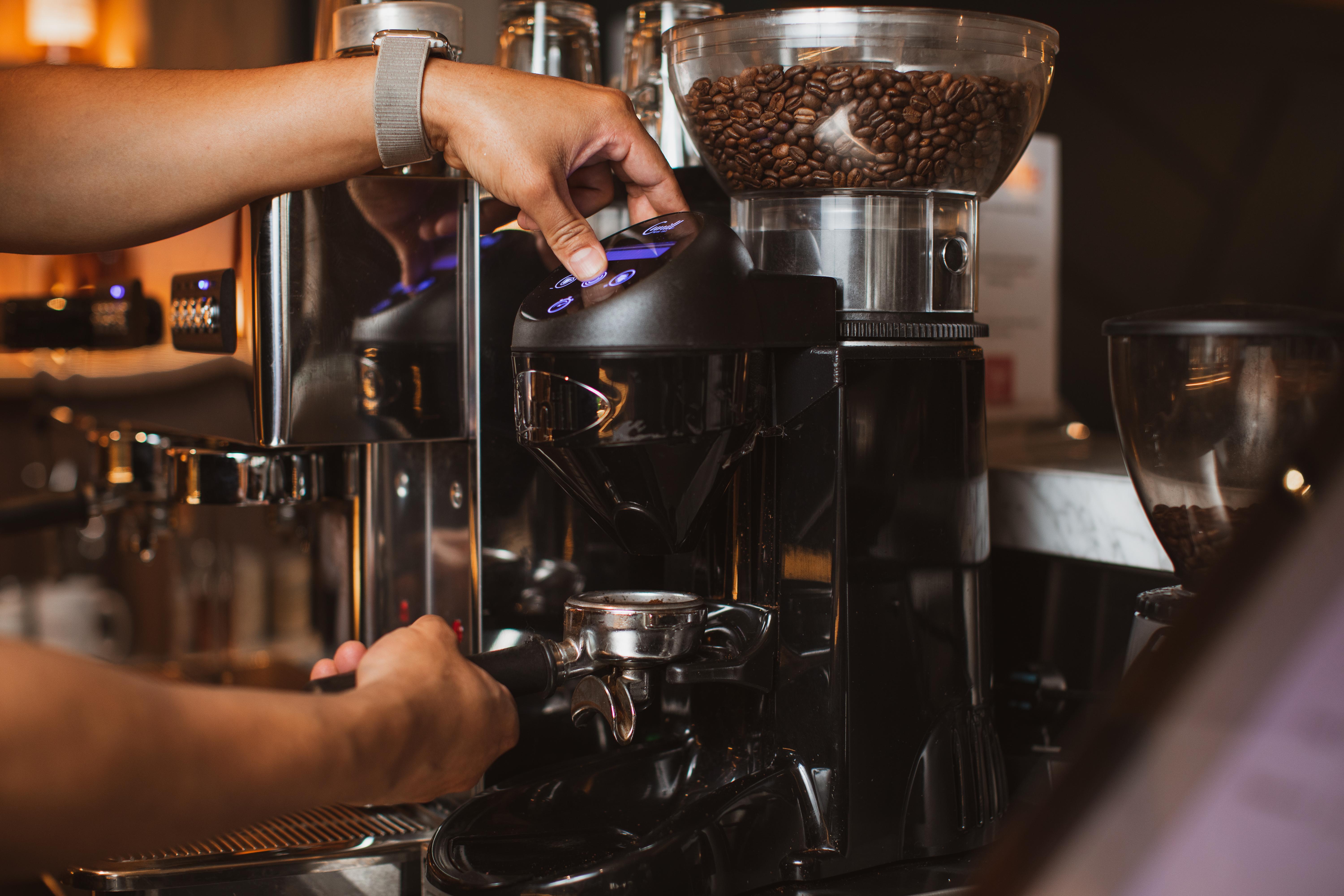 Yotel Edimburgo Esterno foto A coffee grinder